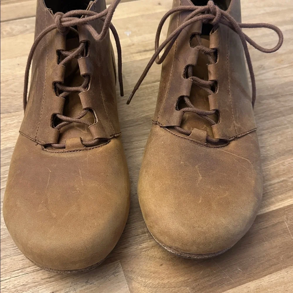 SOLE leather recork chukka boots